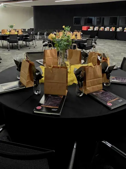 Table setting