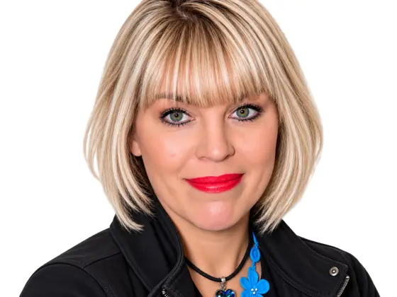 Linsey Hully